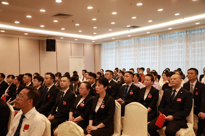 FݾƵ꼯FMտcףЇah100ֱiz