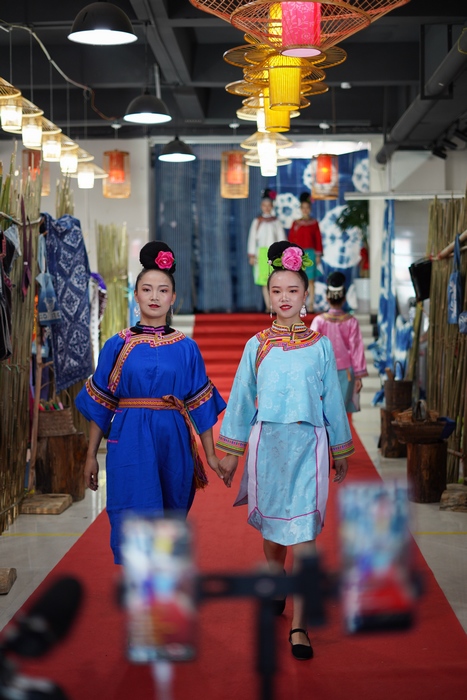 93FʡկhȪֵzĄؚ܇gȺMʢbֱչʾ