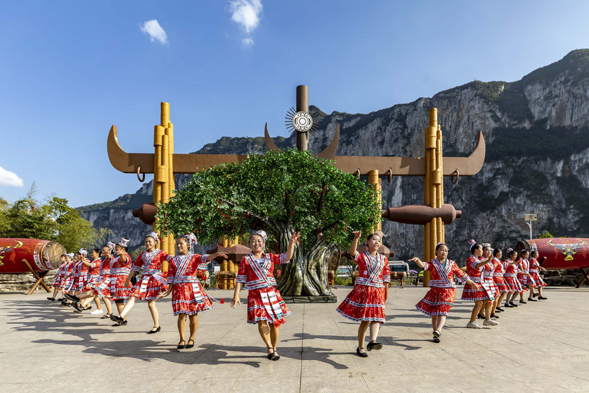 2021103Fʡǭlݾ^ꠞοͱ衶퍻ݡ