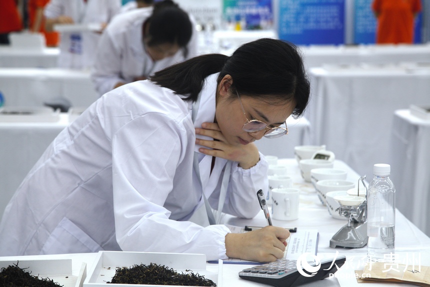 比賽現場。人民網 龍章榆攝