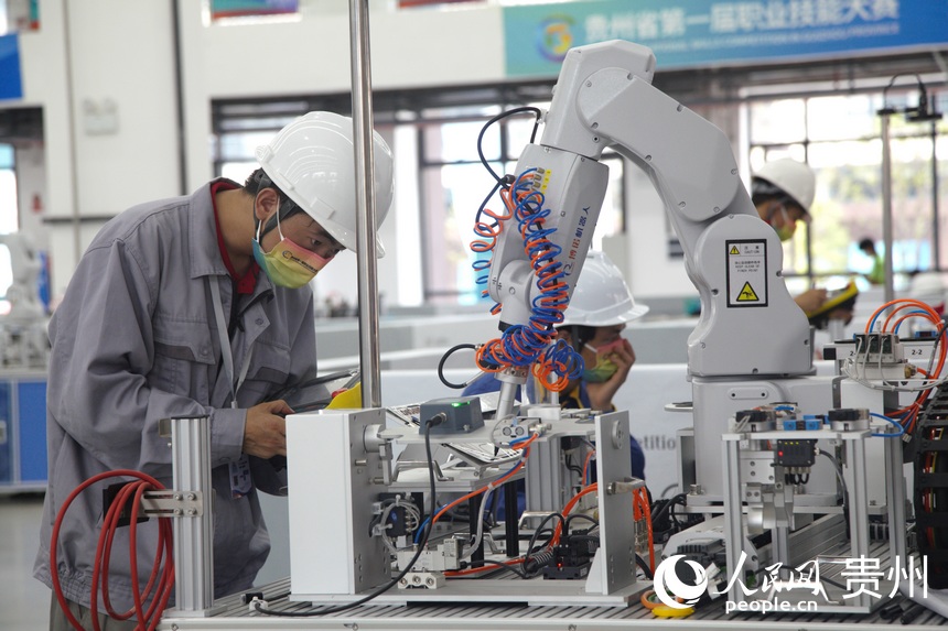 比賽現場。人民網 龍章榆攝