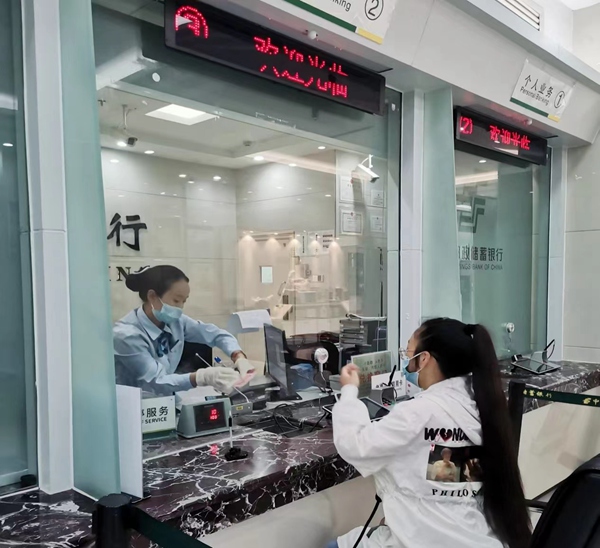 插圖5吹響復工復業的號角。