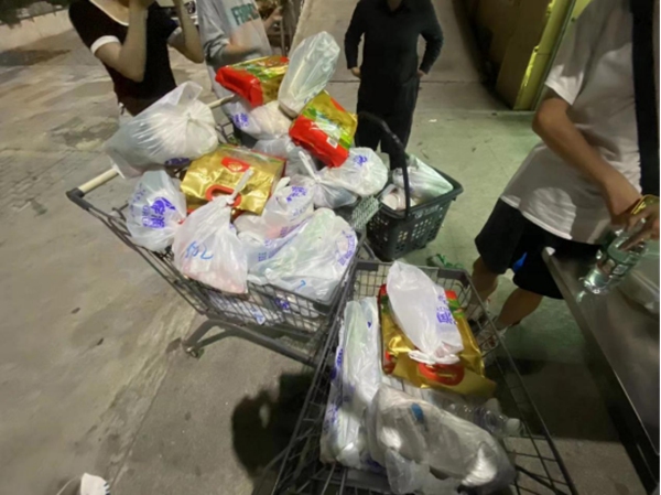 2.社區居民訂購的部分物資。