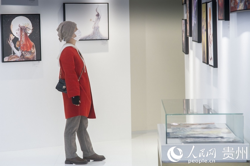 畫展現場。人民網 龍章榆攝