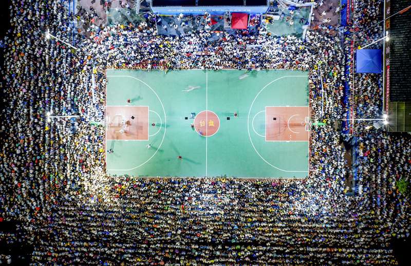 “村BA”比賽現場。 張奎攝