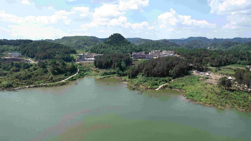 香巴湖村莊環境 查姜維 攝.jpeg