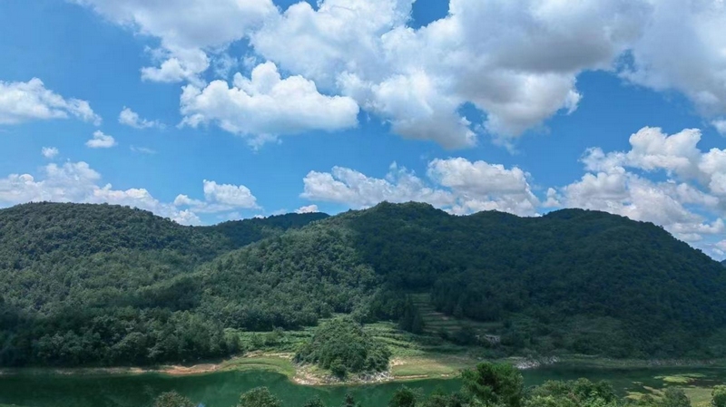 修文縣久長街道孟沖村。