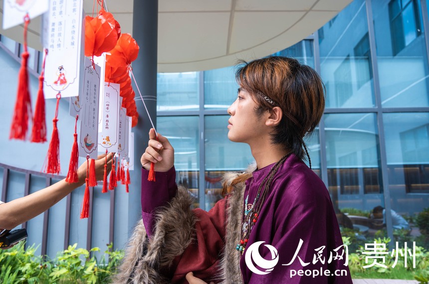 中秋國慶游園會活動現場。人民網 陽茜攝