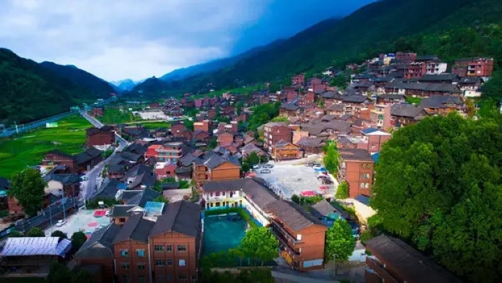 錦繡曼洞。凱里市委宣傳部供圖