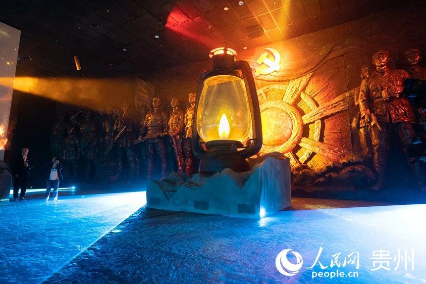 《紅飄帶·偉大征程》無名英雄篇章。人民網記者 涂敏 攝