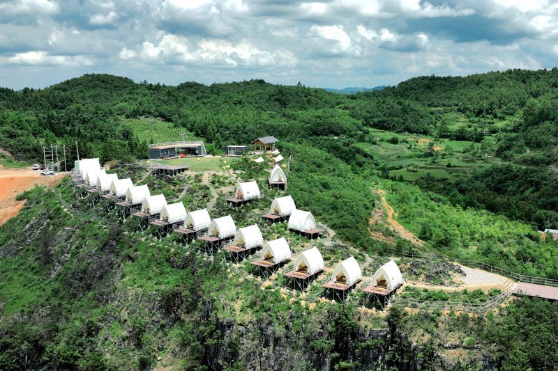 凱里市洛棉村露營基地全貌。凱里市爐山鎮供圖