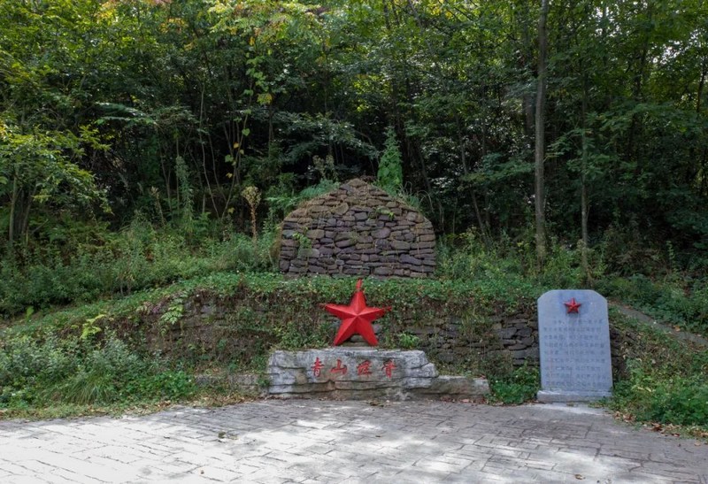 小紅軍安葬點 (舉行緬懷儀式場地)李學友攝.jpg