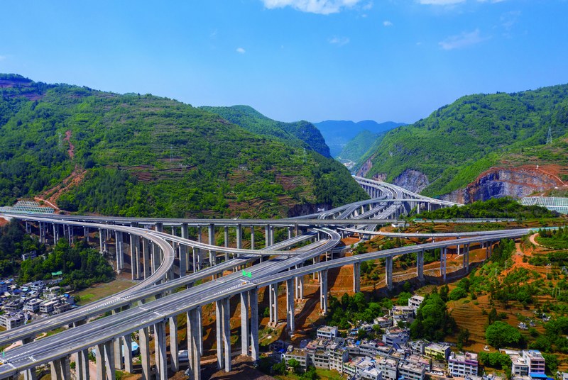 “宜六”高速赫章東樞紐 李學友攝.jpg