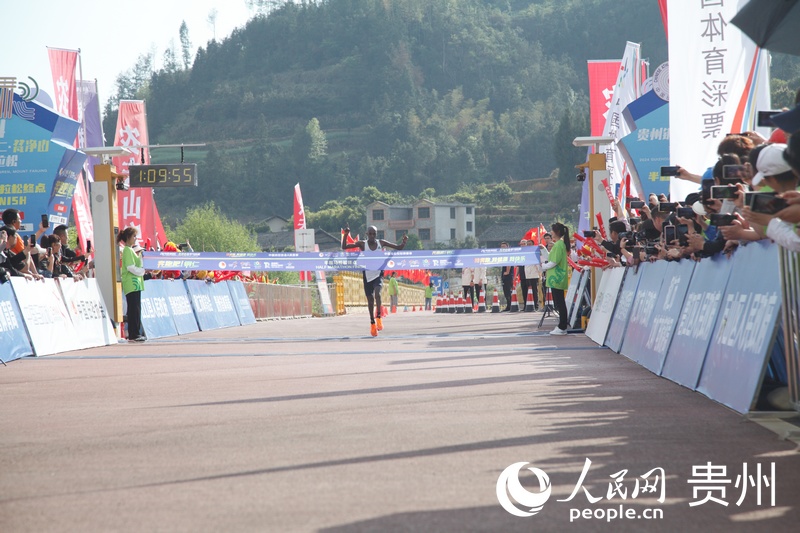 比賽現場。人民網 龍章榆攝