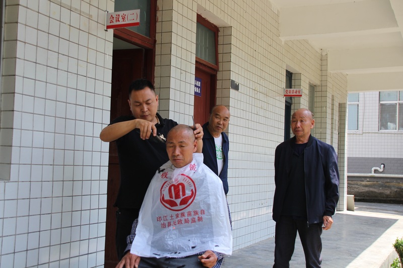 印江駟馬村留守老人有了“幸福家園”。梅亞軍攝