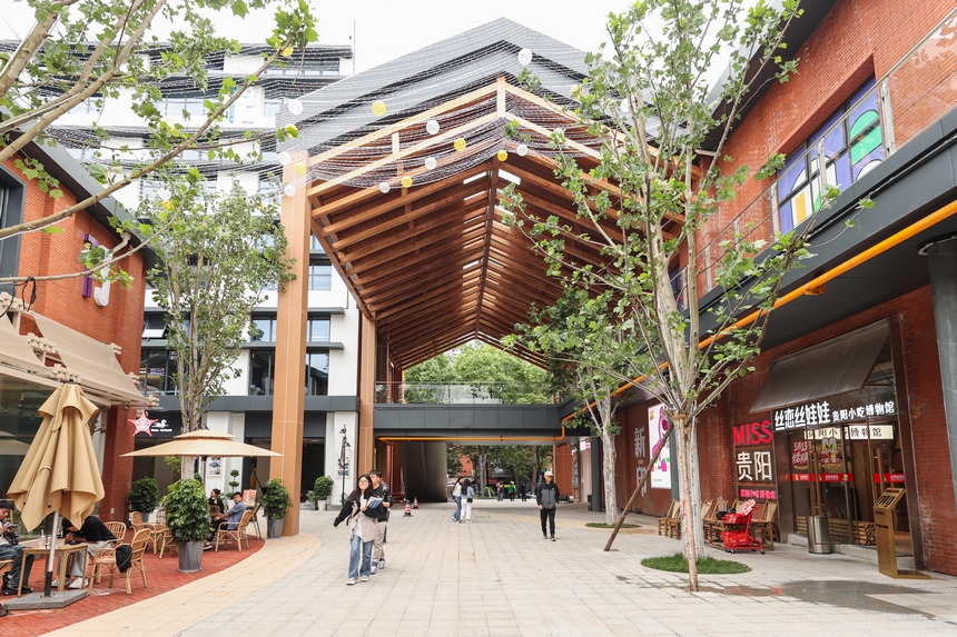 “新印1950”街區現場。云巖區融媒體中心供圖