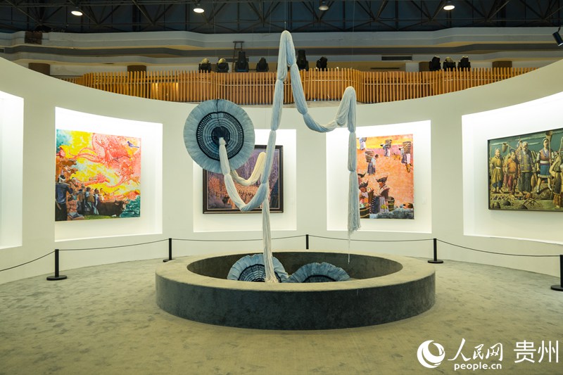 多彩貴州城一隅 。人民網 陽茜攝