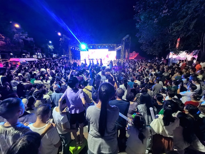 音樂會現場。