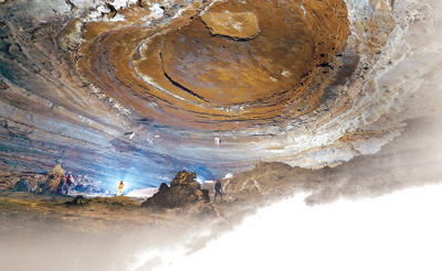 雙河洞支洞杉林洞內部景觀。