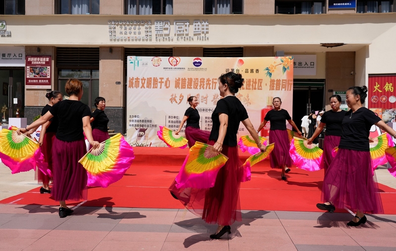 廣大麗城社區開展的誠信主題活動。郭露 攝