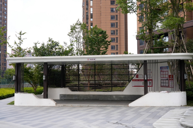 廣大麗城社區誠信閣。沈建華 攝