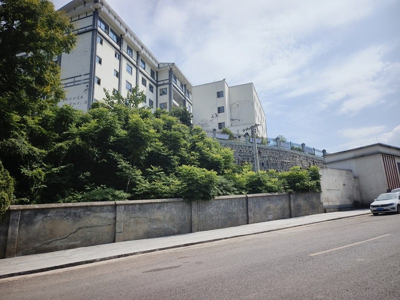 2、干凈、文明的環境。