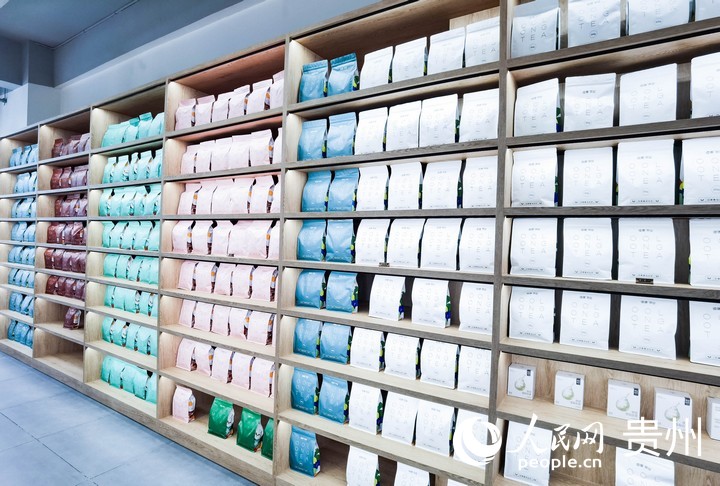 種類豐富的新茶飲原料。人民網記者 王秀芳攝