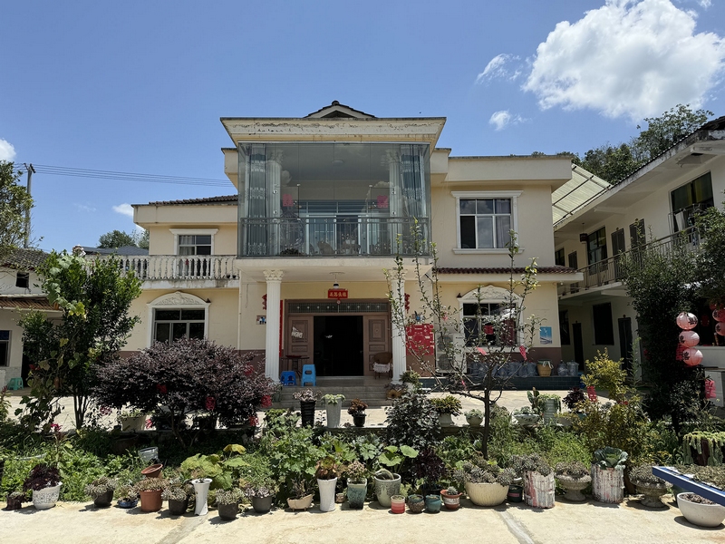 1 圖為:優雅的民宿環境 (2)