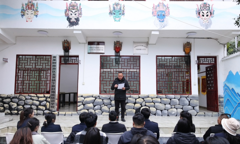 2 圖為宣講活動現場