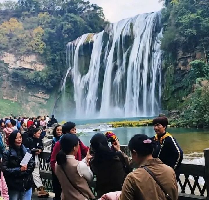 冬日里的黃果樹大瀑布。