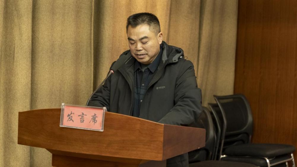 張光榮發言。