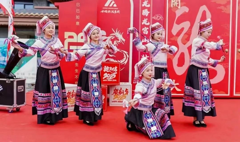 3 共舞歡慶佳節