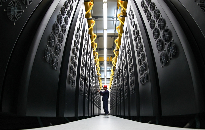 貴安超級計算中心機房。石照昌攝