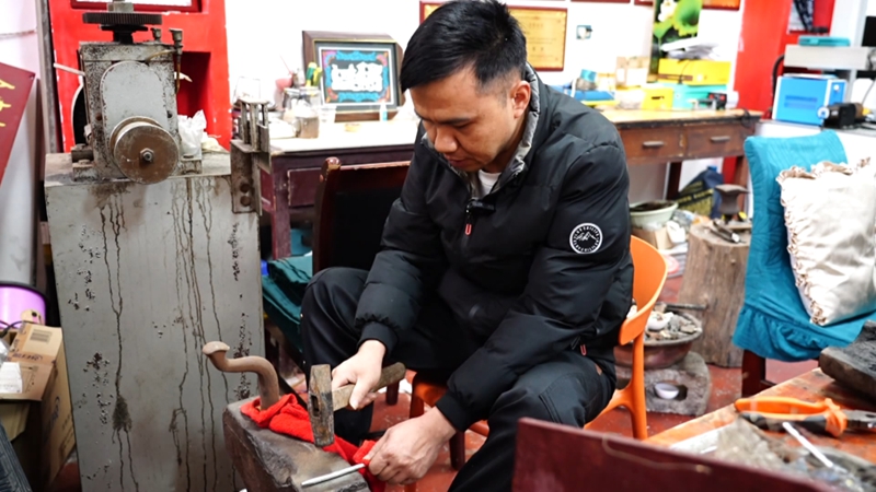 屯堡銀飾，融合多元文化的非遺瑰寶。