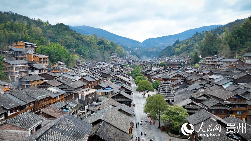 航拍肇興侗寨。人民網記者 涂敏攝