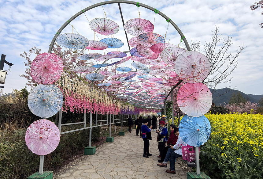 金海雪山景區。林曉攝