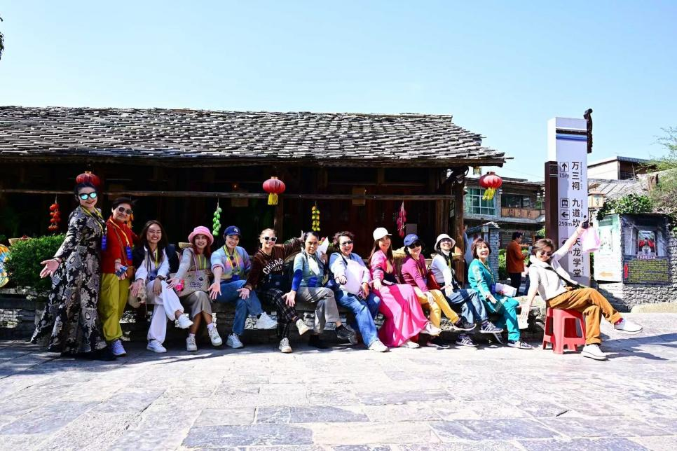 泰國旅行商考察團赴貴州實地考察。