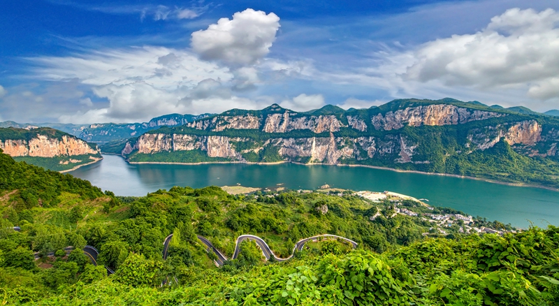 《百里畫廊 》。張永剛攝