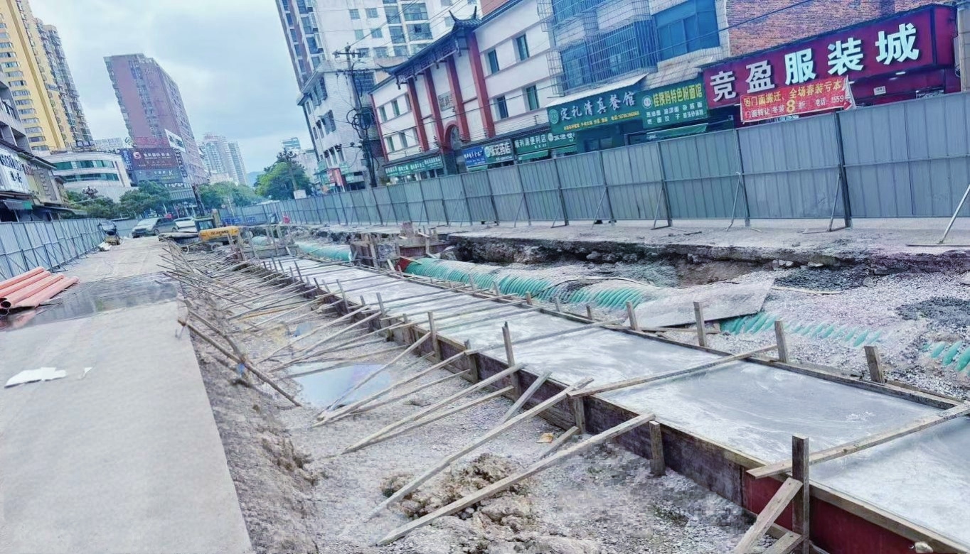 平壩區文明路改造后。