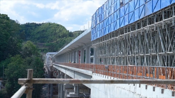 貴州盤州：盤興鐵路保田站站臺已完成80% (4).jpg