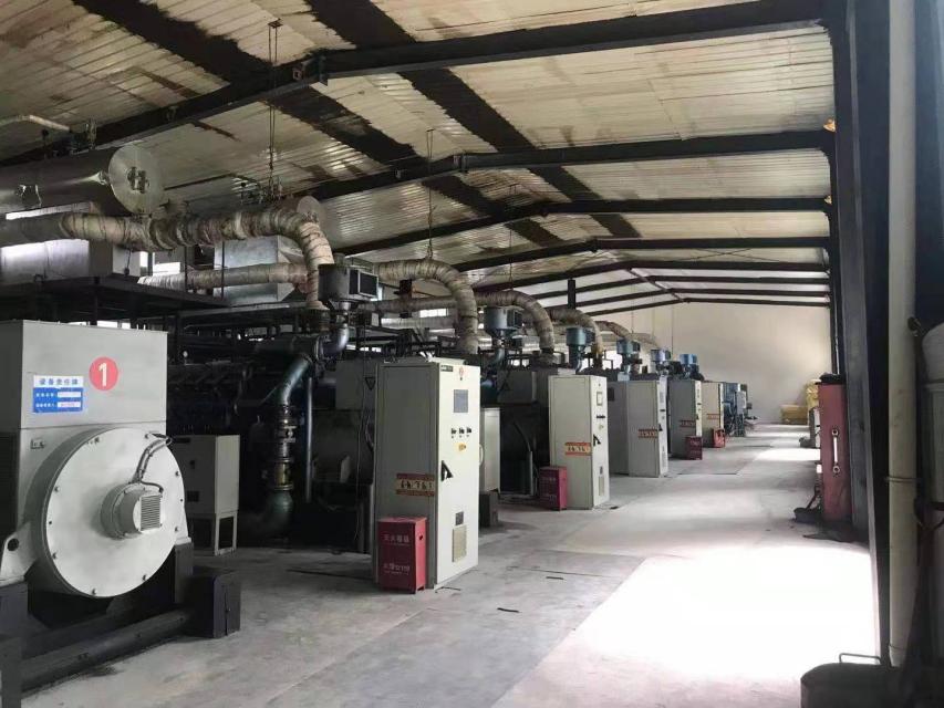 黔西煤層氣發電站內部實況。