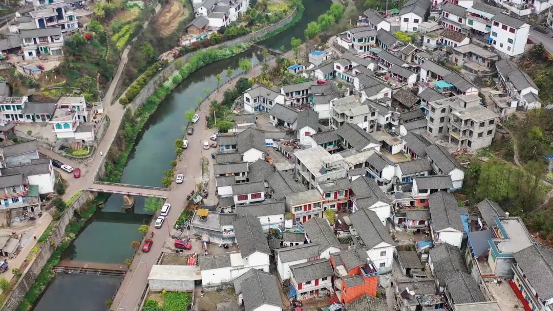 盤州市麻郎垤村。