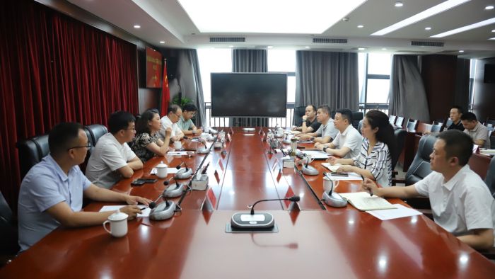 座談會現場。