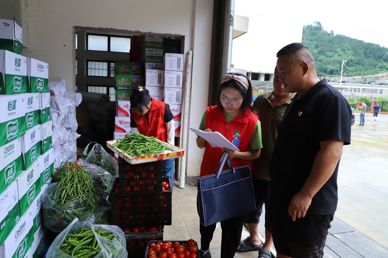 做好物資接收和登記。