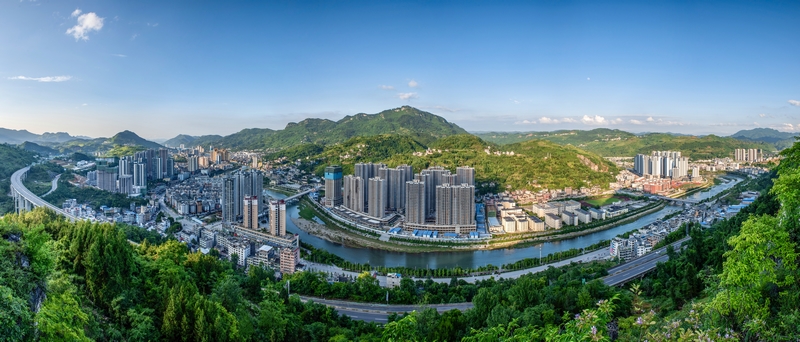 石阡縣城全景。