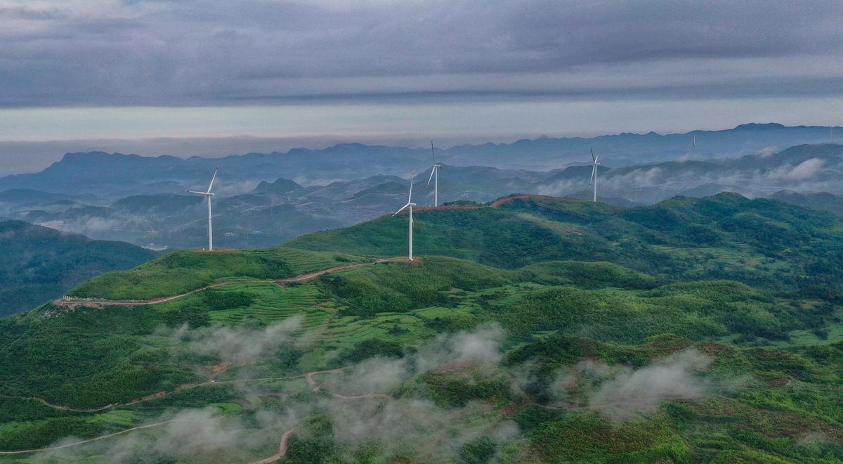 盤石鎮紅石林景區風力發電場