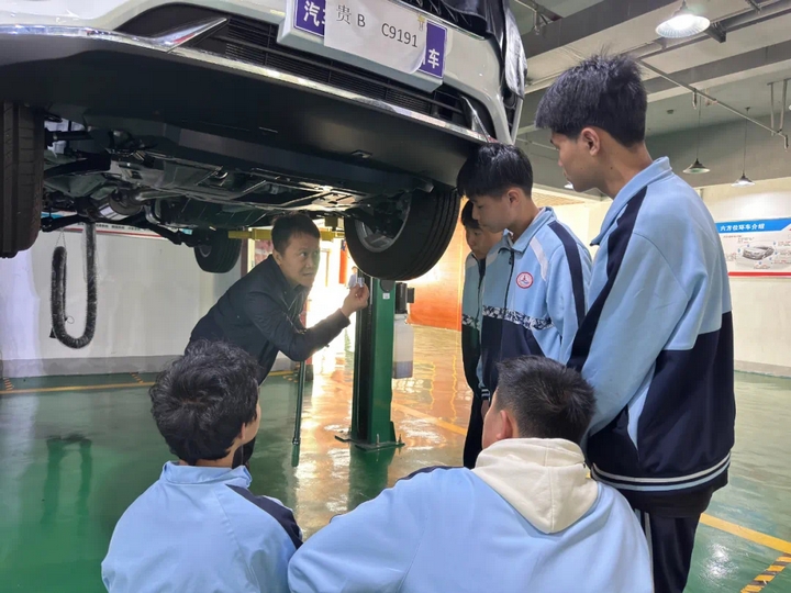 山海攜手育桃李 珠海組團式幫扶助力貴州務川教育醫療蝶變。