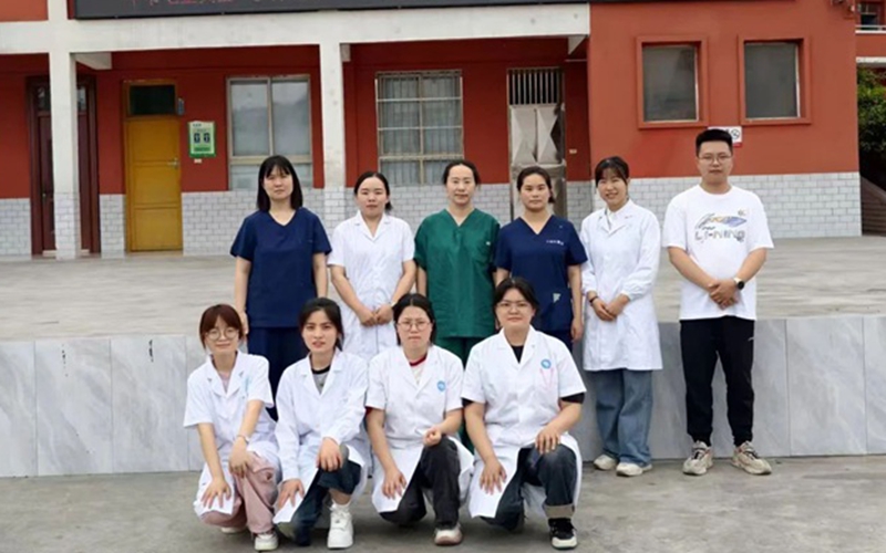 浙江省人民醫院畢節醫院口腔科醫護團隊。