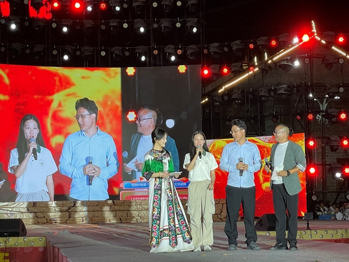 貴州松桃：“農耘逐夢”小分隊與苗鄉共赴振興之約。