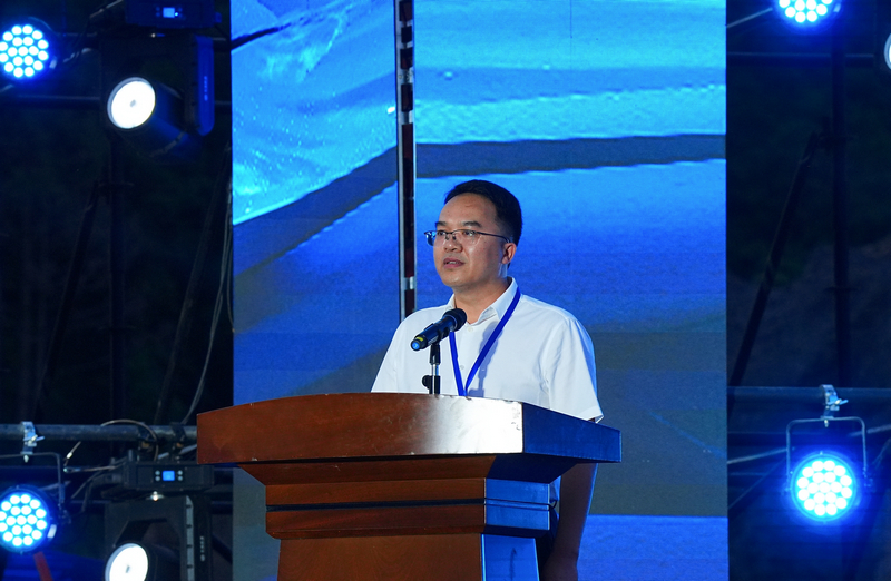 中共劍河縣委副書記、縣長陳林致辭。劍河縣融媒體中心供圖